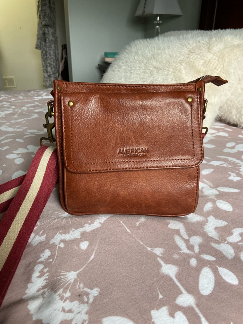 American Heritage Leather Crossbody in Cognac Brown